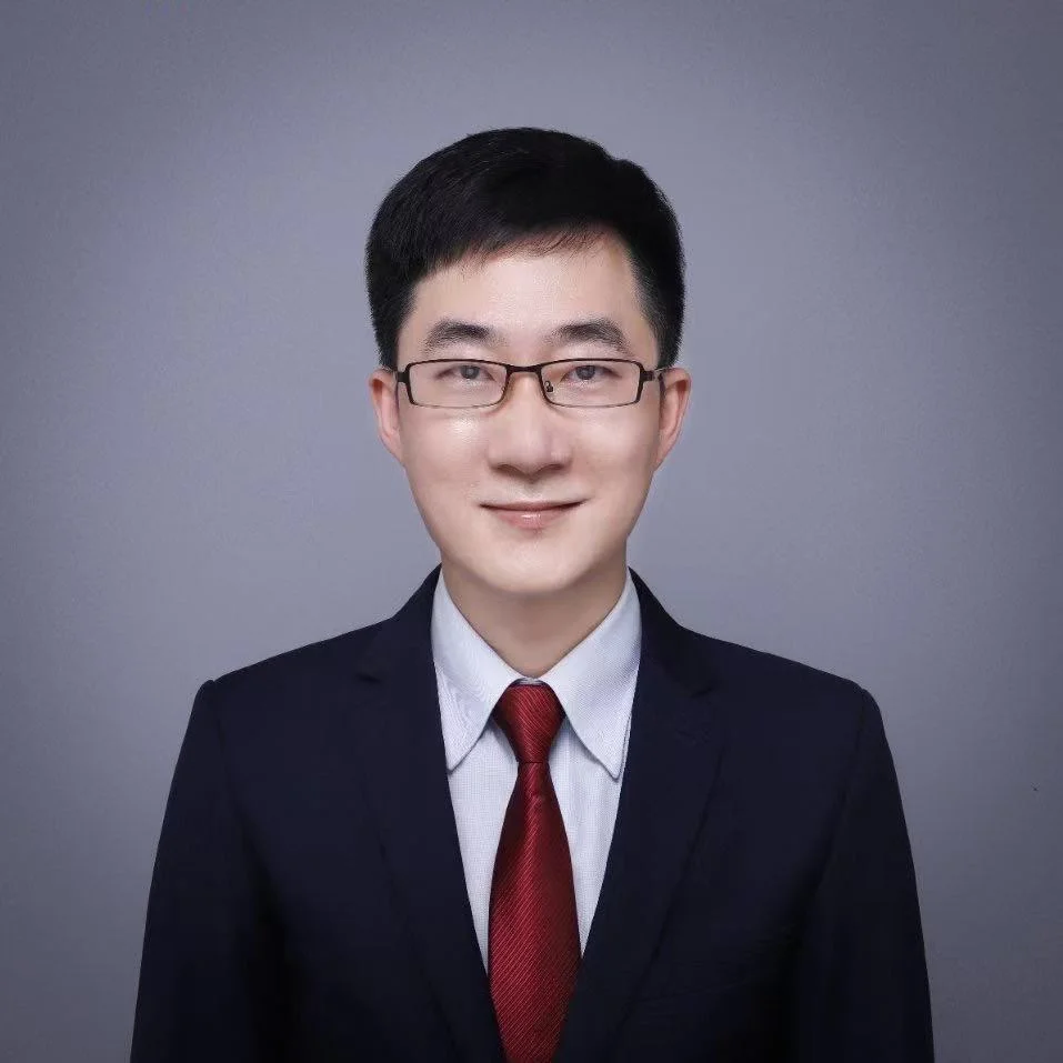 Matthew Chou - Licensed PRC Attorney and Partner at Shanghai XinBen Law Firm, specializing in fixed-price cross-border legal services